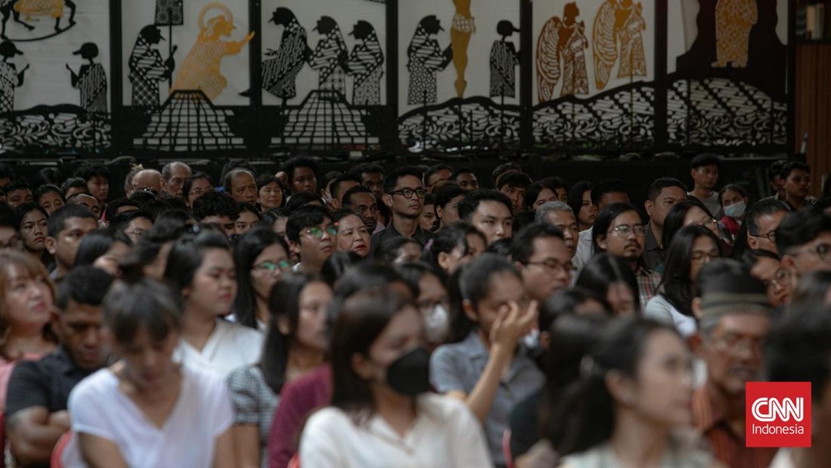 FOTO: Misa Kenaikan Yesus Kristus di Gereja Katedral Jakarta