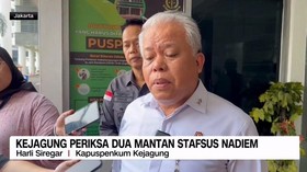 VIDEO: Kejagung Periksa Dua Mantan Stafsus Nadiem