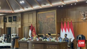 Prabowo dan Macron Makan Siang Bareng Taruna Akmil