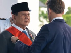 Momen Presiden Prancis Beri Penghargaan ke Prabowo di Akmil Magelang