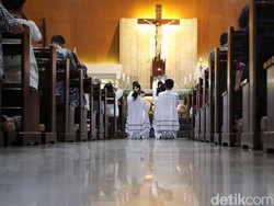 Renungan Harian Katolik Minggu, 14 September 2025: Kenalilah PengorbananNya