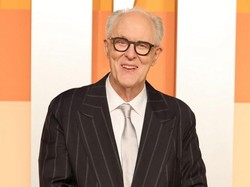 John Lithgow Hampir Mundur Jadi Dumbledore Akibat Kontroversi JK Rowling