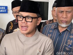 MK Wajibkan SD-SMP Gratis, Wamendagri: Pemda akan Berhitung Kembali