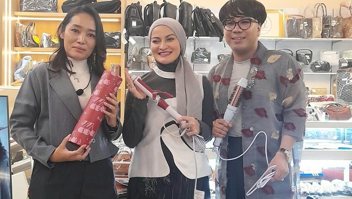 img-title Simak Tips Merawat dan Styling Rambut yang Tepat Bersama Bellayu