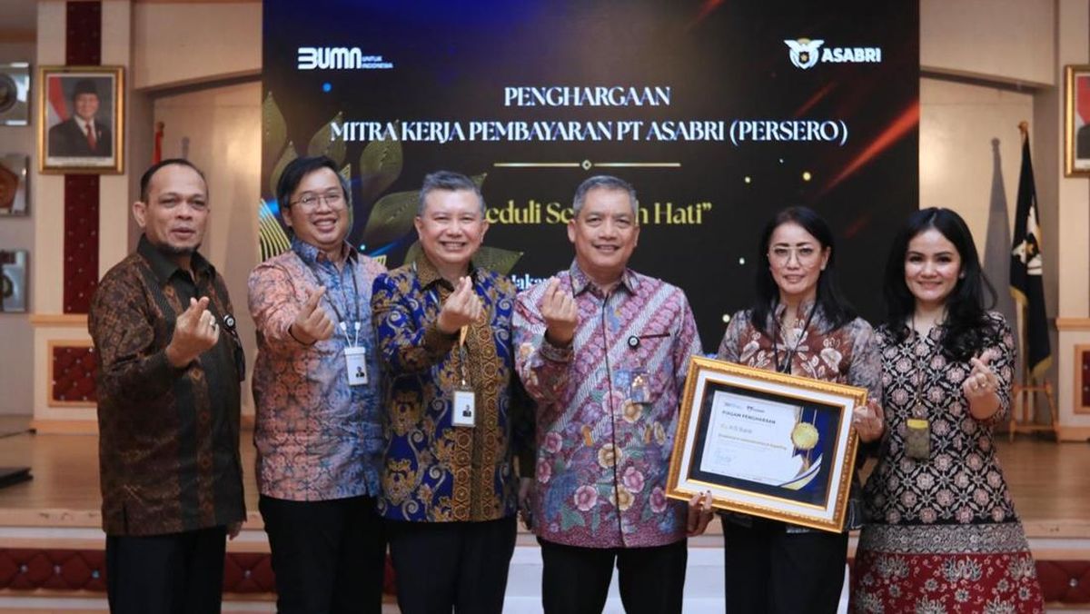 KB Bank Raih Penghargaan "Excellence in Administration and Reporting"