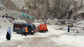 Cerita Rakyat soal Gunung Kuda Lokasi Longsor Maut Galian C Cirebon