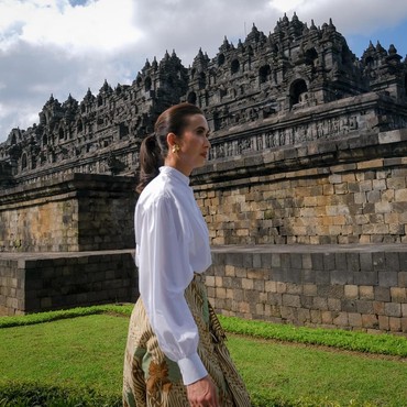 Terpopuler: Menpar Widiyanti Bantah Mandi Air Galon hingga Copet Beraksi di Depan Pramono Anung