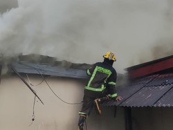 Tempat Hiburan di Hotel Danau Toba Medan Terbakar, Pengunjung Berhamburan