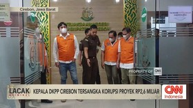 VIDEO: Kepala DKPP Cirebon Tersangka Korupsi Proyek Rp2,6 Miliar