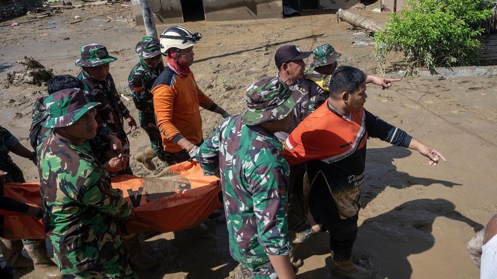 Banjir Bandang Terjang Sitaro Sulut: 14 Orang Tewas, 21 Rumah Hilang
