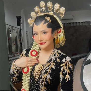 Dilamar Perawat Amerika, Mawar AFI Bicarakan Nasib Karier