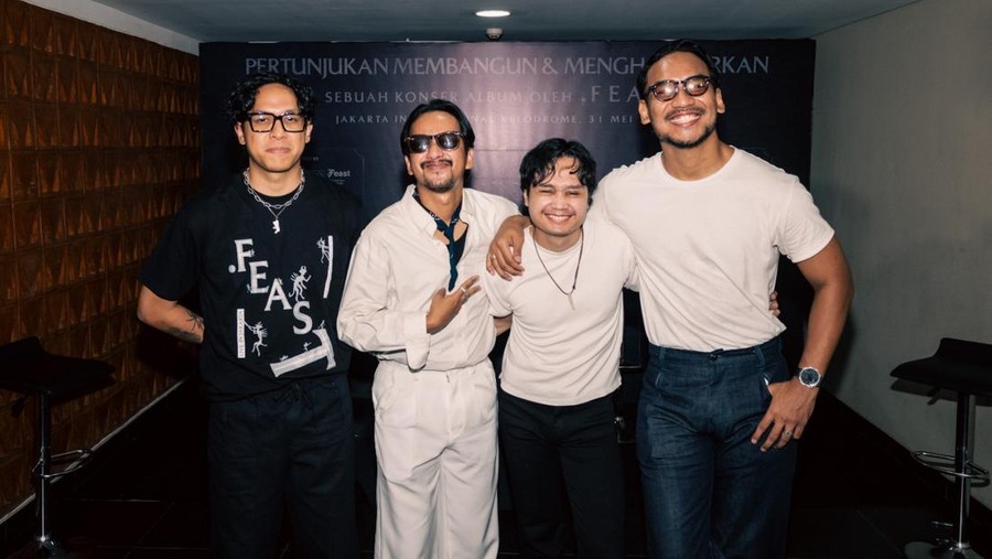 .Feast Konser Pertunjukan Membangun & Menghancurkan .Feast digelar di Jakarta International Velodrome pada Sabtu (31/5/2025).