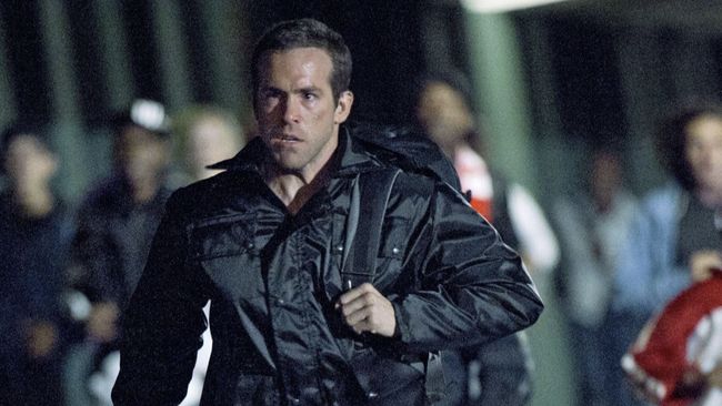 Ryan Reynolds Ungkap Nasihat Karier dari Richard Curtis yang Masih Dipegang Teguh