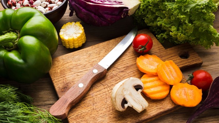 img-title 9 Bahan Makanan yang Bisa Berubah Jadi Racun Kalau Dimasak Tidak Tepat, Apa Saja?