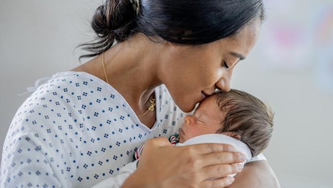 Ajaib, 3 Kisah Nyata Bayi Lahir Dua Kali dalam Hidupnya