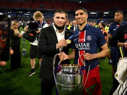 Momen Khabib Tolak Salaman dengan Perempuan di Final UCL