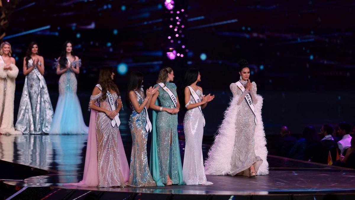 FOTO: Mahkota Miss World 2025 Diraih Wakil Thailand