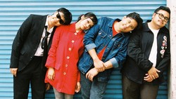 Lirik Lagu Does It Happen? - Reality Club