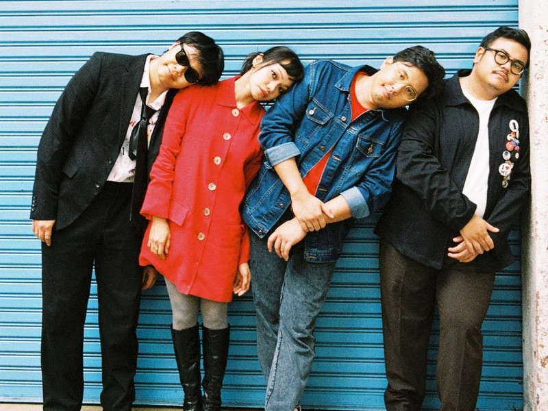 Lirik Lagu Close to You - Reality Club