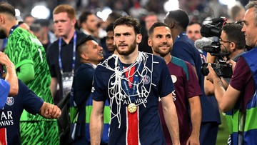 Kabar Sport CNN Terbaru : Kok Kvaratskhelia Dapat Medali Liga Champions, Ligue 1, dan Serie A?