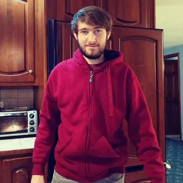 Dari Asisten Pribadi, 7 Potret Asher Novkov Kini Resmi Jadi Suami Stephanie Poetri