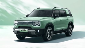 Setelah BJ40, 2 Mobil Hybrid BAIC Bakal Diproduksi di Indonesia