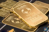 Harga Emas Makin Hancur Lebur: Anjlok Hampir 2%, Saatnya Good Bye?
