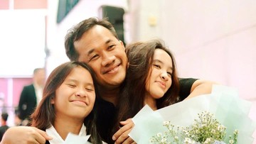 Gosip Terkini Selebriti Insertlive : Jadi Sutradara Sukses, Hanung Tak Manjakan Anak dengan Kemewahan Agar Tak Bermental Tempe