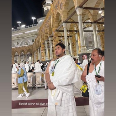 Ivan Gunawan Ngaku Dikelilingi Malaikat Berwujud Manusia Selama di Tanah Suci