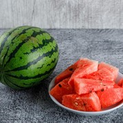 Semangkuk Semangka untuk Camilan Setiap Hari, Ini 6 Manfaatnya untuk Tubuh