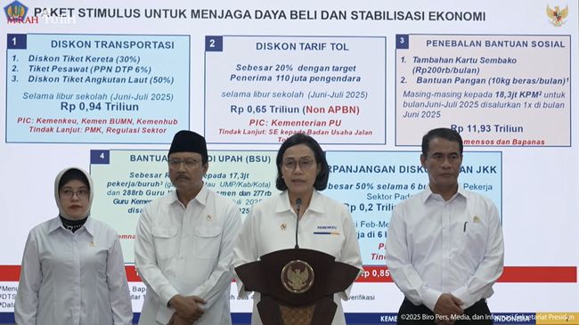 menteri-keuangan-sri-mulyani-dalam-keterangan-pers-menteri-usai-ratas-terkait-stimulus-ekonomi-kantor-presiden-2-juni-2025-1748853809922_169