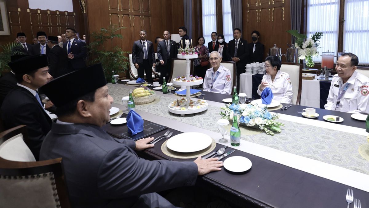 Prabowo-Megawati Akrab di Upacara Hari Pancasila, Ada Momen Berbisik
