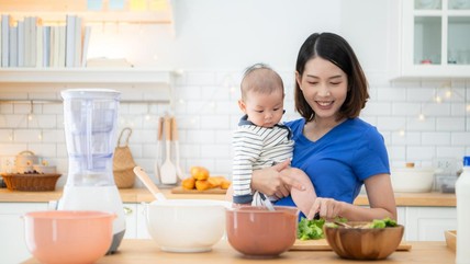 10 Rekomendasi Merek Slow Cooker Terbaik yang Aman untuk MPASI