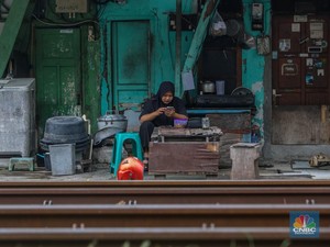 5 Tanda Seseorang Masuk Kategori Warga Kelas Bawah 5 Tanda Seseorang Masuk Kategori Warga Kelas Bawah