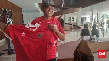 Kabar Sport CNN Terbaru : Cerita Suporter Sehotel dengan Timnas, Rogoh Kocek Rp10 Juta