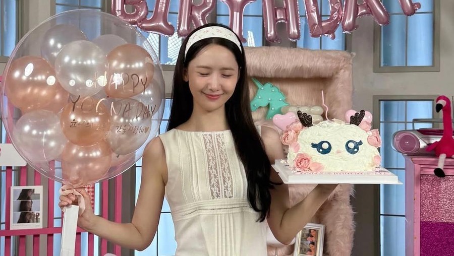 Yoona SNSD