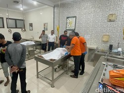 Dini Hari Menegangkan di Exit Tol Sidoarjo Antarkan 2 Maling ke Akhirat