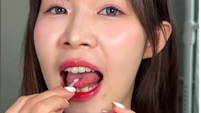 Influencer Pemakan Kosmetik Mendadak Meninggal Dunia