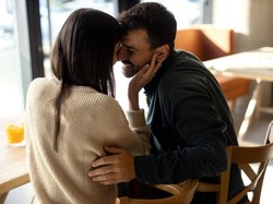 25 Pertanyaan Menjebak untuk Menguji Kesetiaan Pacar