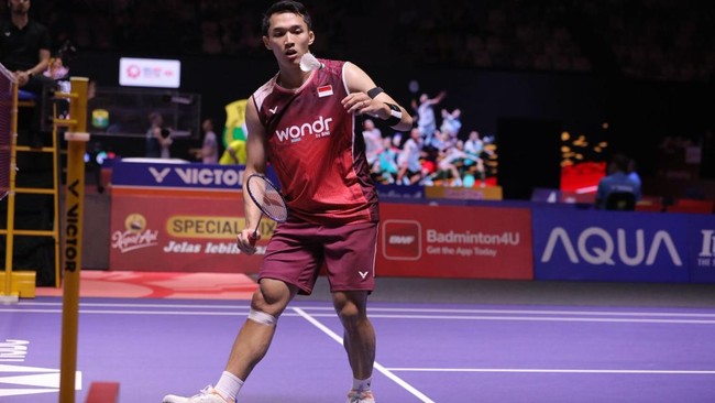 7 Wakil Indonesia di 10 Besar Badminton World Federation (BWF) merilis daftar peringkat terbaru per 17 Juni. Berikut daftar peringkat pebulutangkis Indonesia.