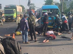 Kecelakaan Horor Truk di Exit Tol Purwodadi, Korban Bergelimpangan