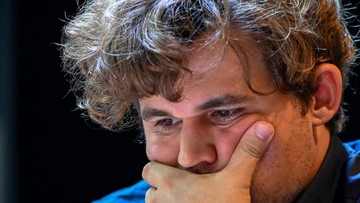 Berita Olahraga Terkini CNN Sport : Aksi Nyeleneh Magnus Carlsen Bukan Hanya Gebrak Meja