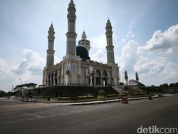 Tambah Lagi! Tersangka Korupsi Proyek Masjid Agung Karanganyar Jadi 3 Orang