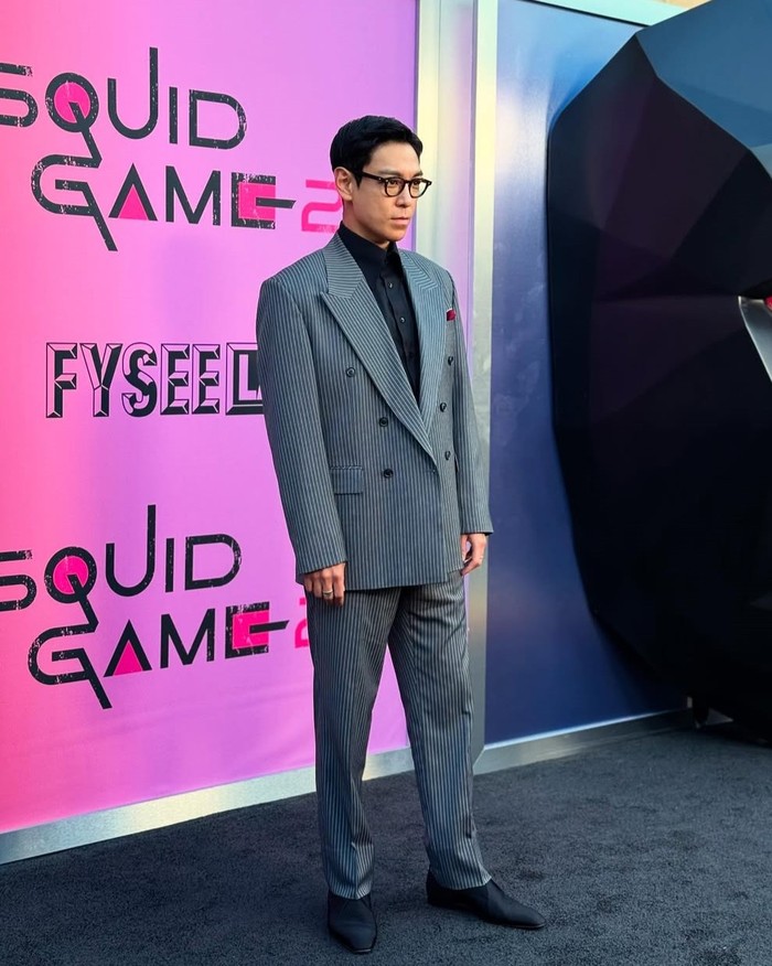 Pemilik nama asli Choi Seung Hyun tersebut akhirnya tampil perdana di hadapan publik melalui acara Netflix TUDUM 2025, yang digelar di Kia Forum, Los Angeles./ Foto: instagram.com/ttt