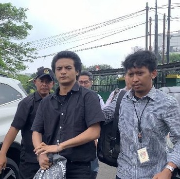 Ini Keutamaan Surat Al-Baqarah yang Dibaca Vadel Badjideh di Depan Jaksa