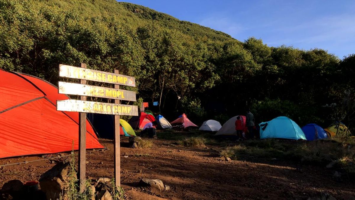 Viral Polemik Open Trip Diduga Monopoli Area Camping di Gunung Sindoro