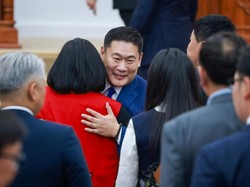 Didemo Gara-gara Gaya Hidup Mewah Anak, PM Mongolia Mundur