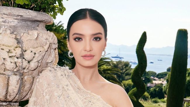 Terungkap, Raline Shah Jadi Milea Beradu Akting dengan Ariel NOAH di Film Dilan ITB 1997