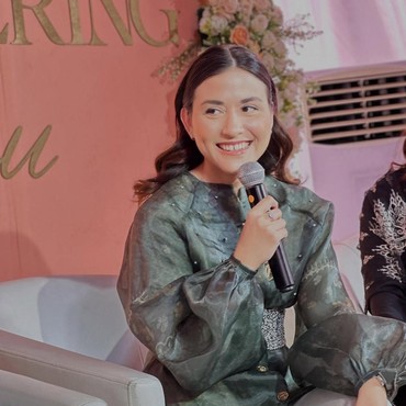 Kata Adik Darius Sinathrya soal Keputusan Mualaf Dipengaruhi Eks Suami