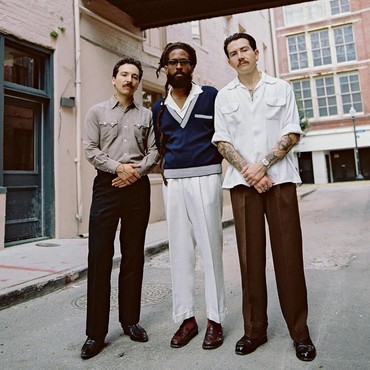 Lirik Lagu Can I Call You Rose? - Thee Sacred Souls